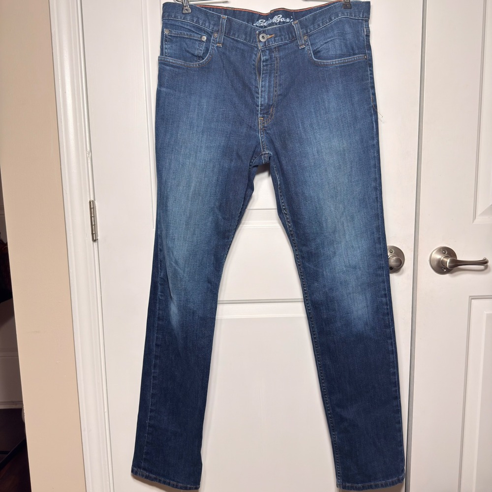 Eddie Bauer Slim Fit Jeans Mens 36x34 Medium Wash Blue Denim 11907973 SS19